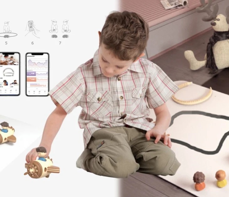 AttentionGo: A Tangible Attention Training Toy for Children, detail 1
